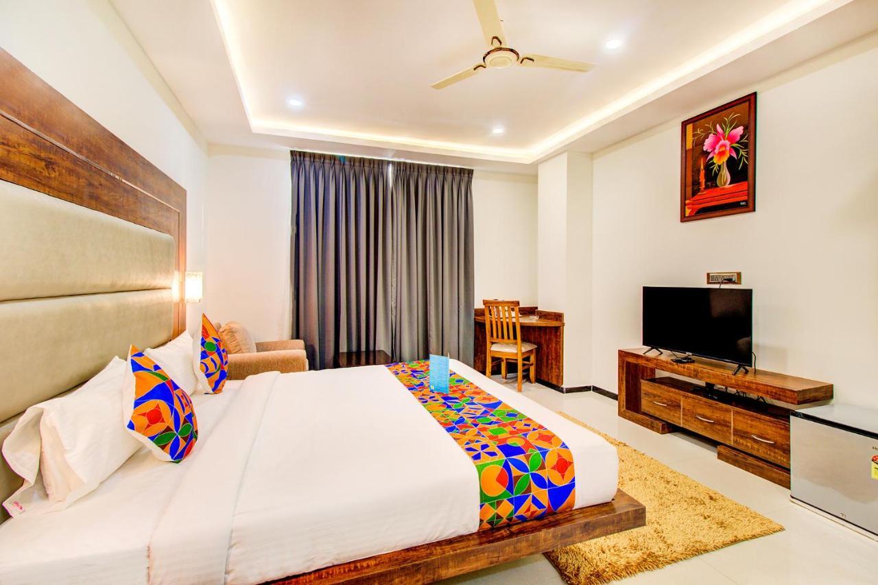 Fabhotel The Royal Suites - Nr Gopalan Innovation Mall Bengaluru Zewnętrze zdjęcie
