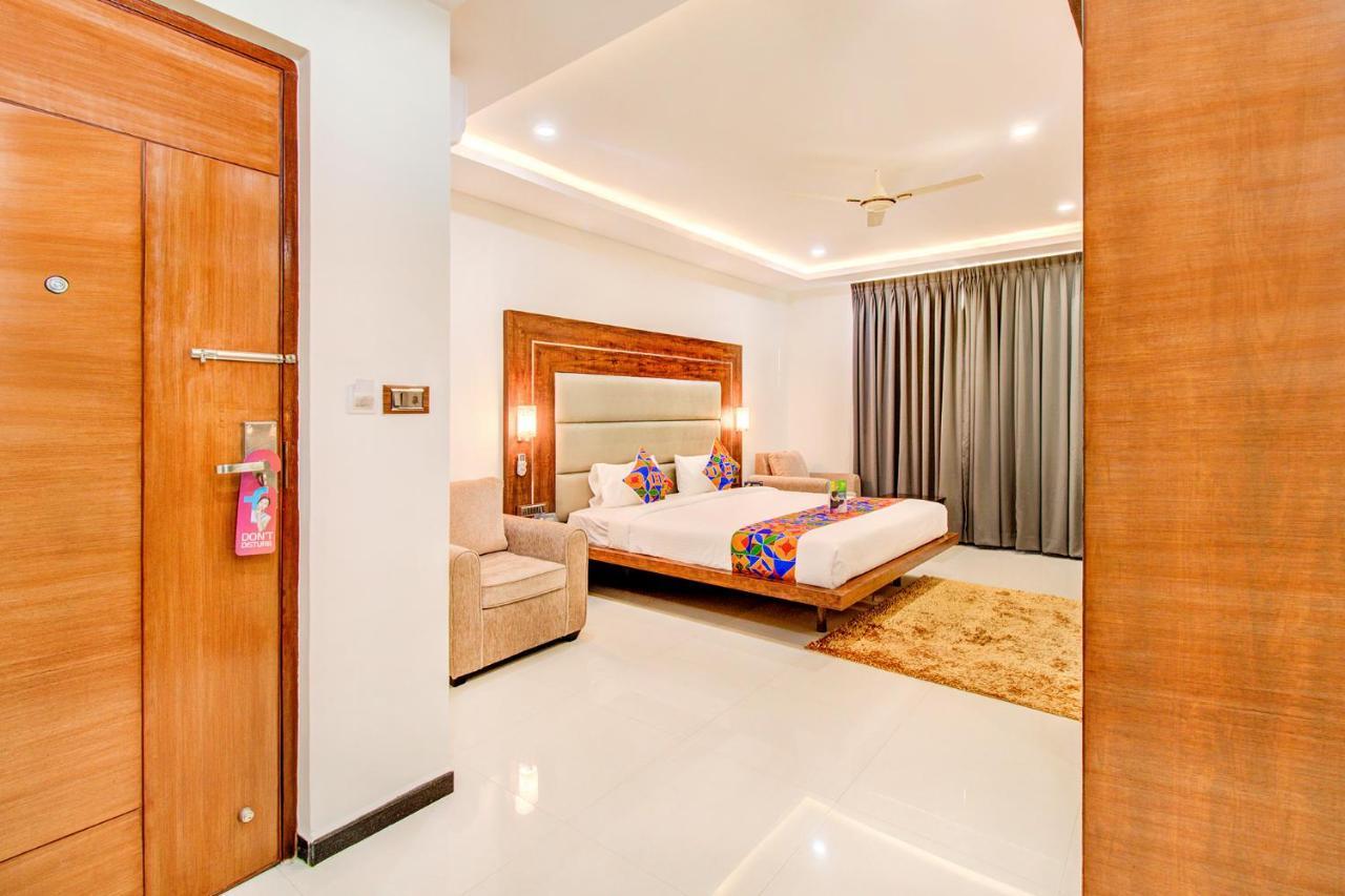 Fabhotel The Royal Suites - Nr Gopalan Innovation Mall Bengaluru Zewnętrze zdjęcie
