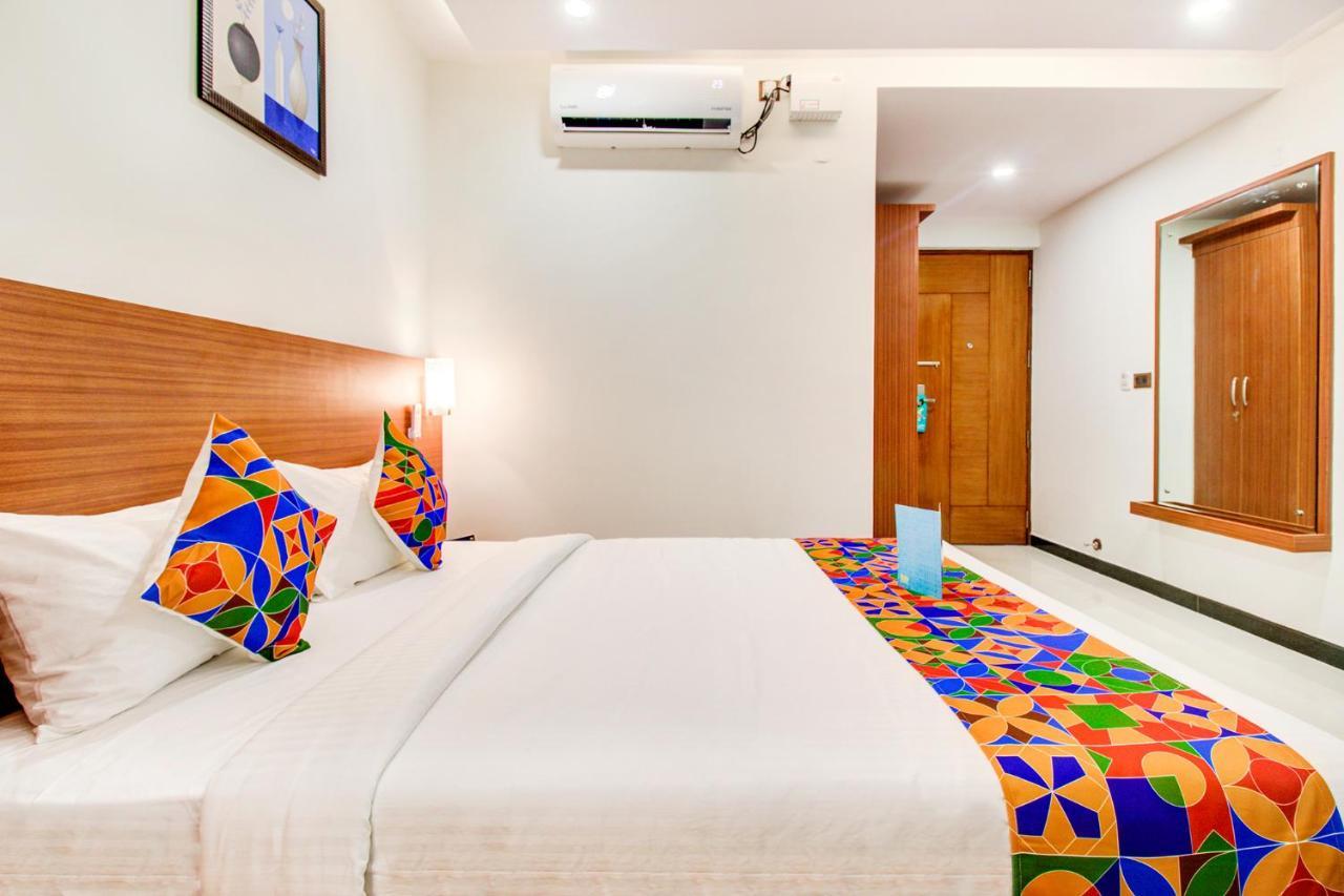 Fabhotel The Royal Suites - Nr Gopalan Innovation Mall Bengaluru Zewnętrze zdjęcie