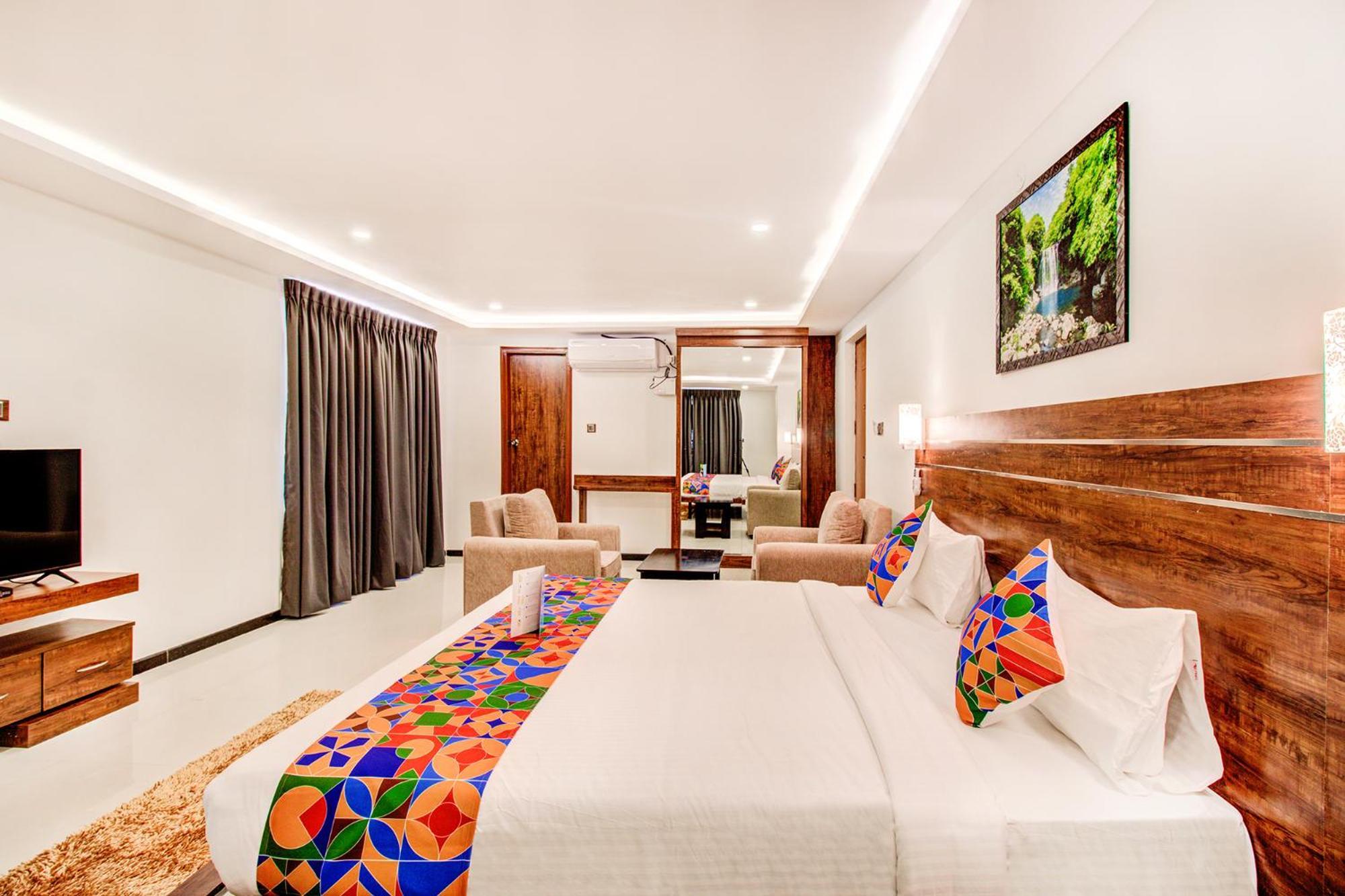 Fabhotel The Royal Suites - Nr Gopalan Innovation Mall Bengaluru Zewnętrze zdjęcie